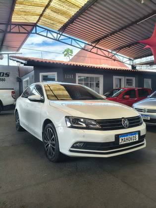 VOLKSWAGEN JETTA 2.0 TSI HIGHLINE 211CV GASOLINA 4P TIPTRONIC